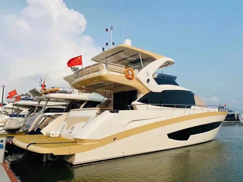 毅宏72尺豪华游艇